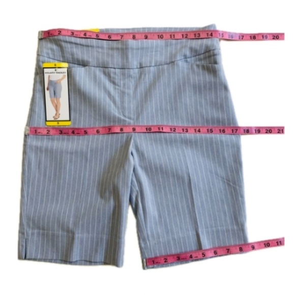 Hilary Radley Ladies' Bermuda Shorts, Light Blue with White Stripes, SmaLL, NWT - Picture 9 of 13